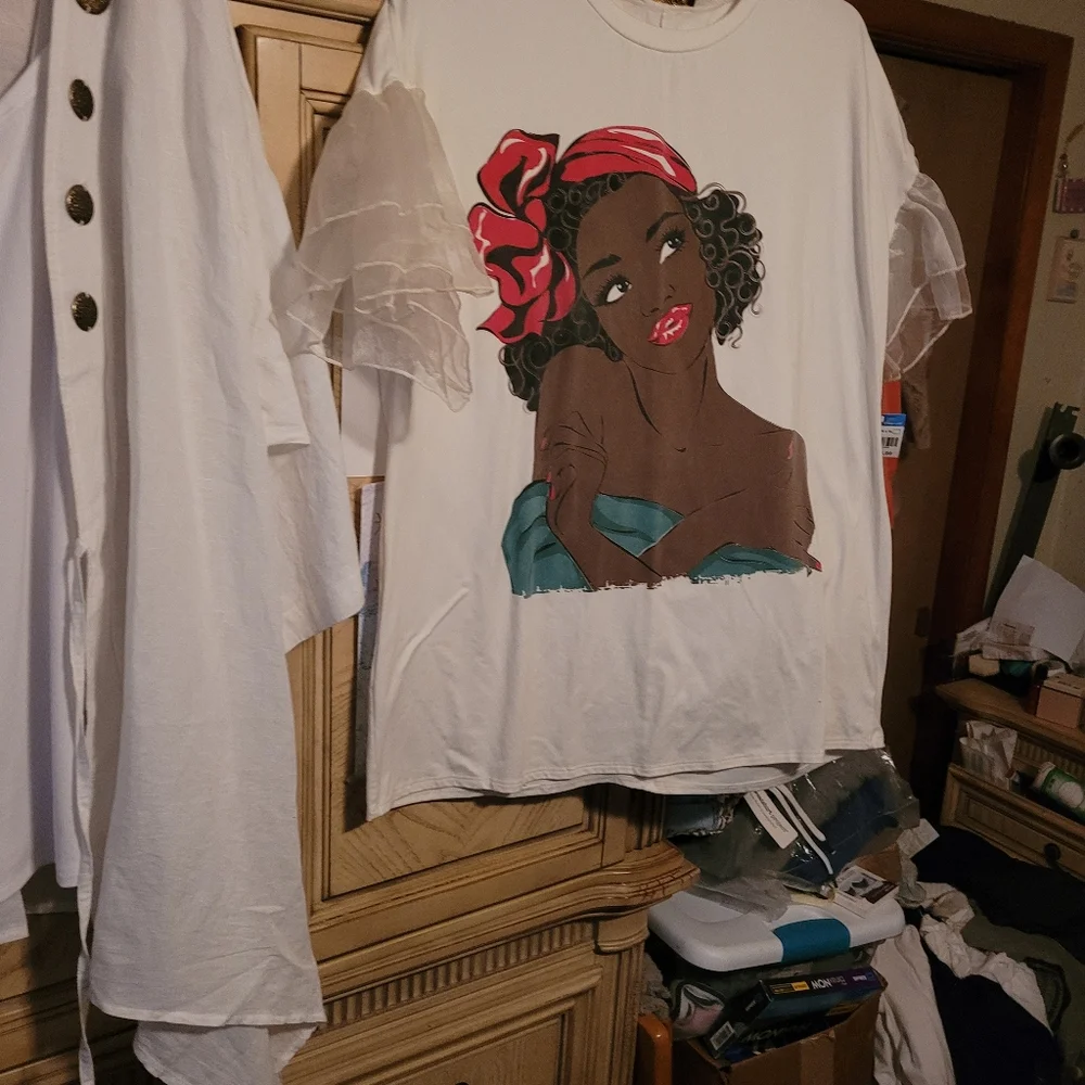Top - Picture 2 of 2